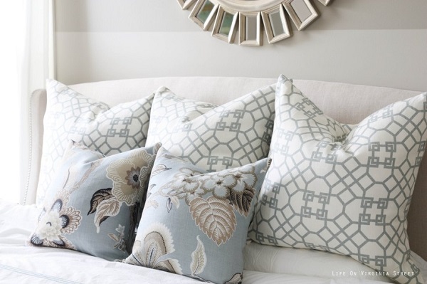 Gray and white geometric design accent pillow DIY