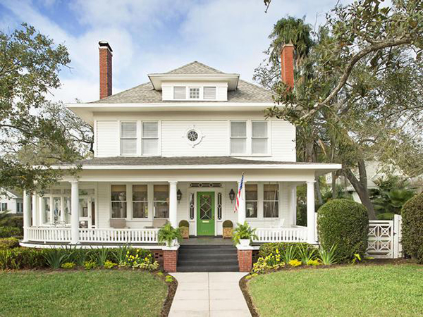 Home with Curb Appeal and Green Front Door