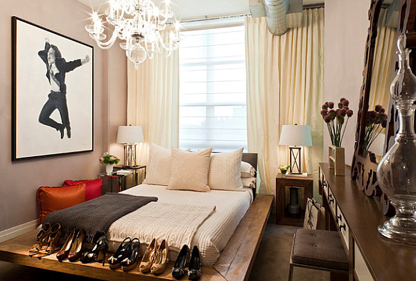 No-frills feminine bedroom