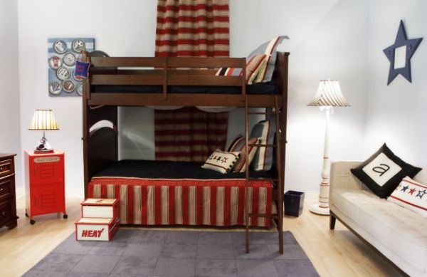 Red, white and blue bedroom idea for teen boy