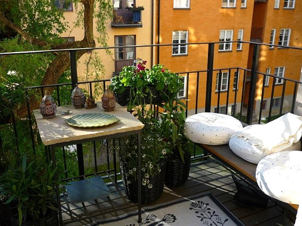 Seating along the edge of a small balcony