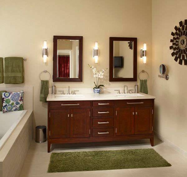 Towel and carpet as a simple way to add green accents to a bathroom in muted tones