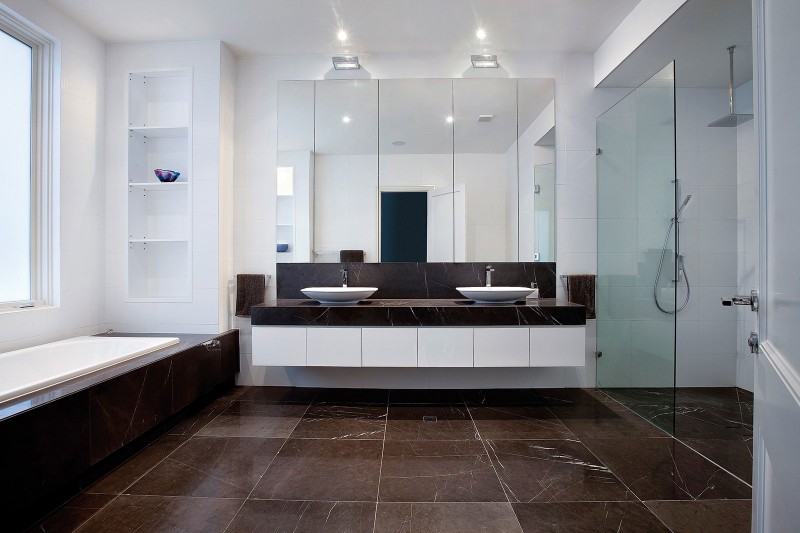 contemporary bathroom