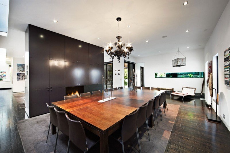 elegant dining room