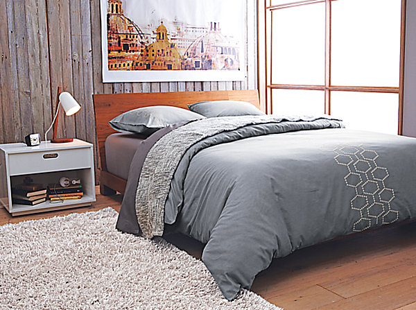 Gray geometric bedding