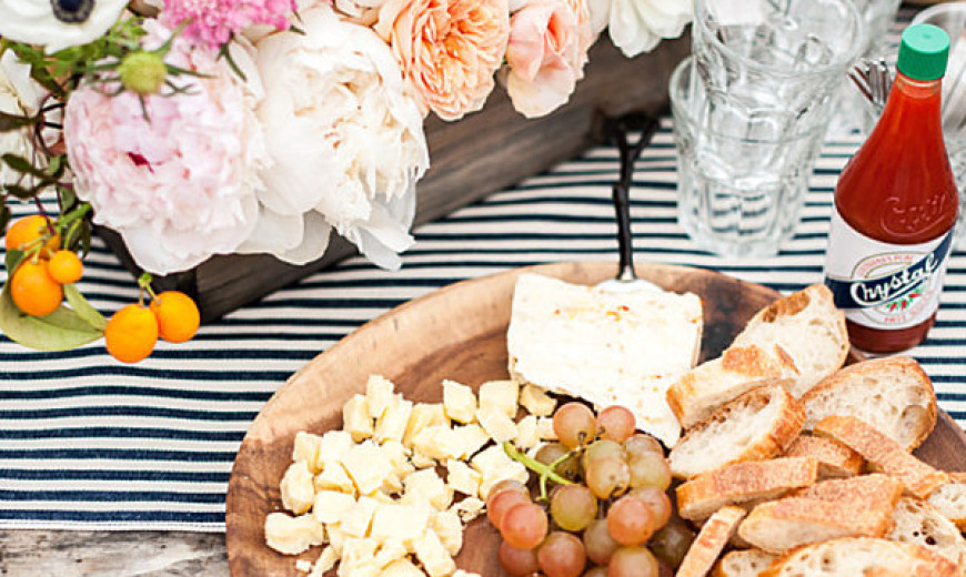 12 Tips for Hosting a Summer Party