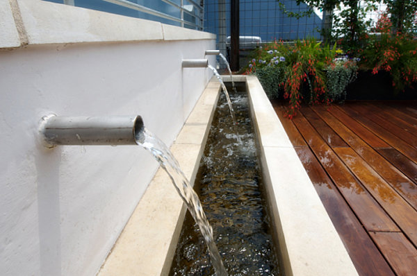 Rooftop deck water feature