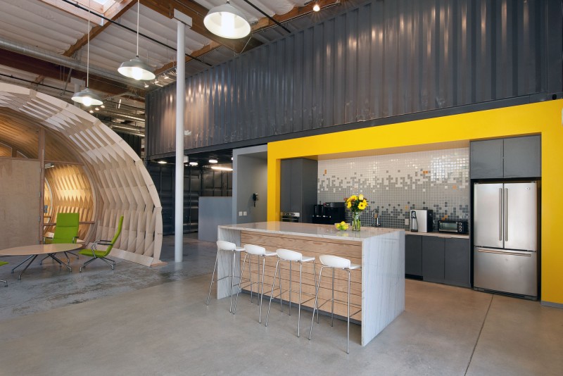 Contemporary Office Space In California Blends Creativity With Indoor