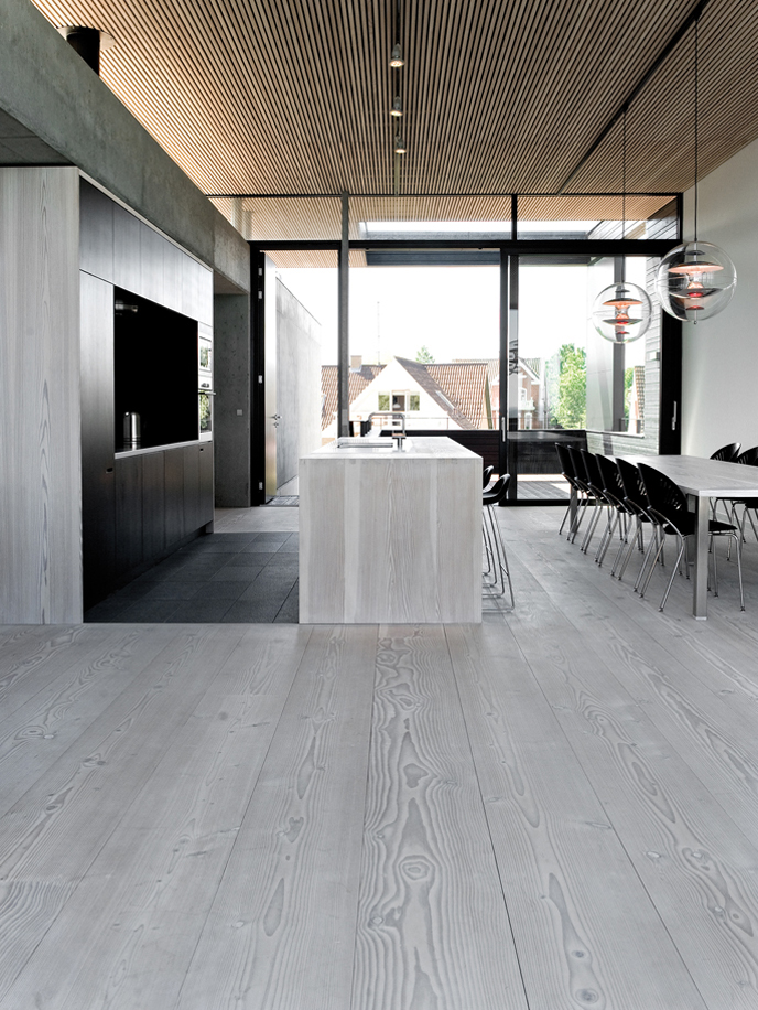 grey Dinesen wood - Denmark residence