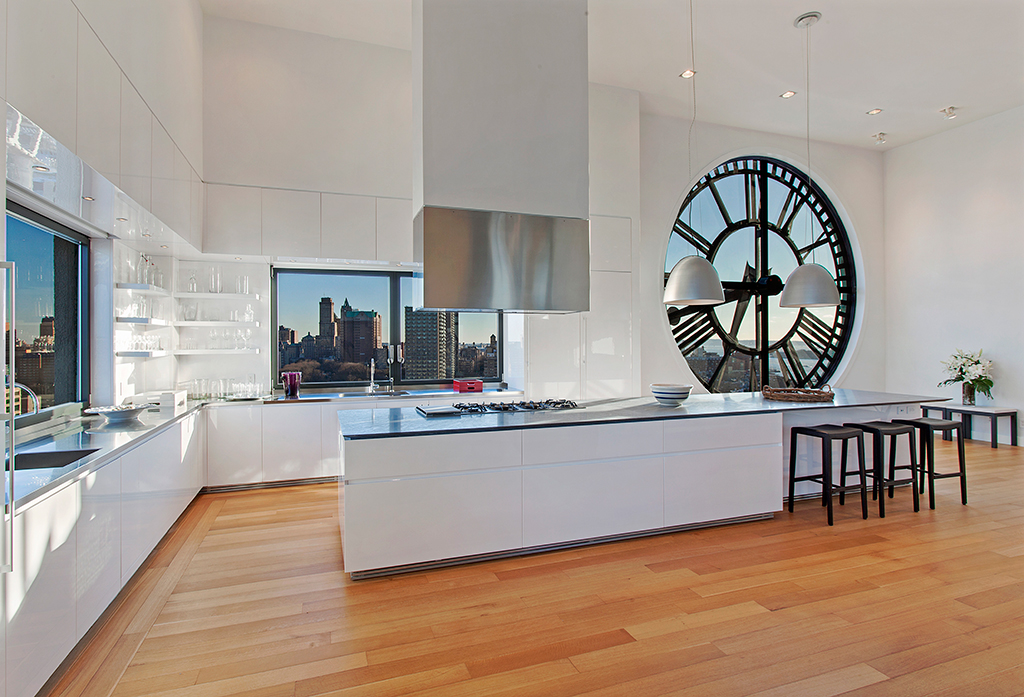 Clock Tower Penthouse In Brooklyn Stuns With Timeless Views Of Nyc Skyline