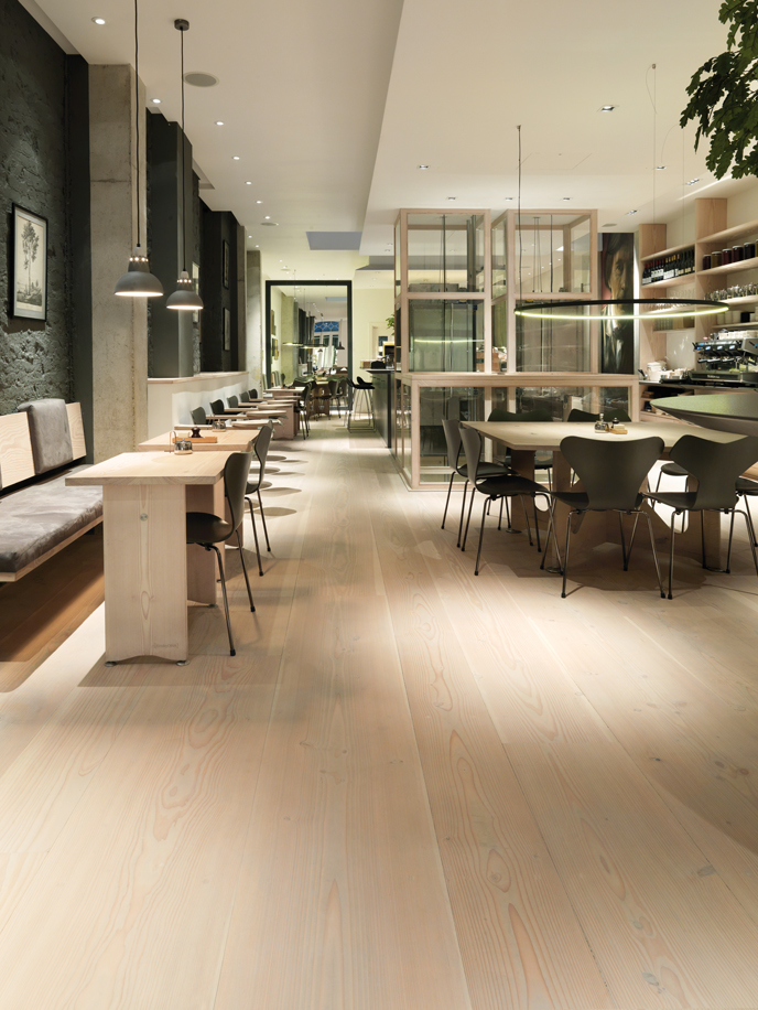 restaurant interior design with Dinesen flooring