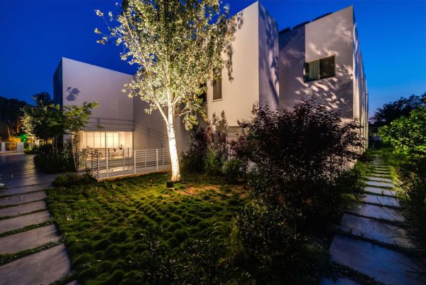 Beautifully lit entry way