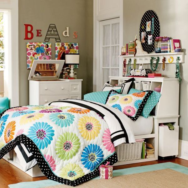 Trendy Teen Girls Bedding Ideas With A Contemporary Vibe   Bring In Some Spring Freshness With Bright And Beautiful Flowers 