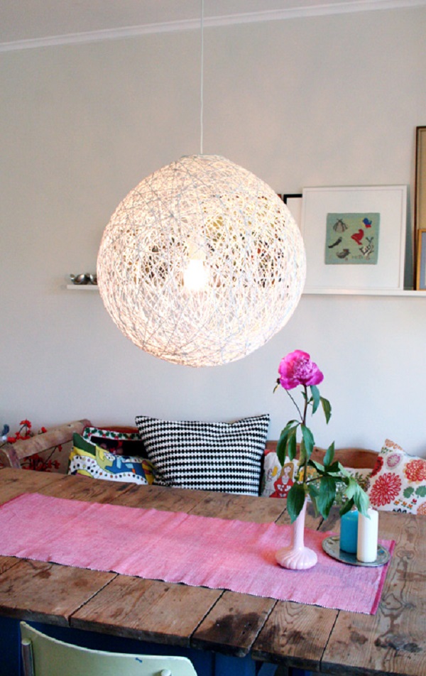 DIY white yarn chandelier made with balloon