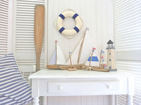 Driftwood sailboat decor