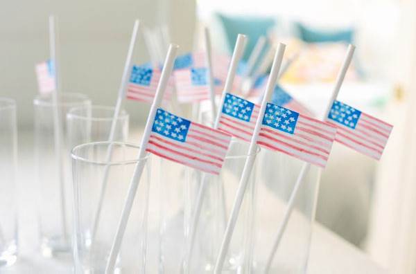 Flag straw DIY project