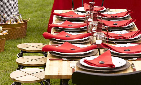 Fourth of July table in red