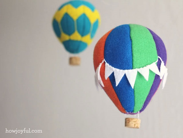 Hot air balloon mobile DIY