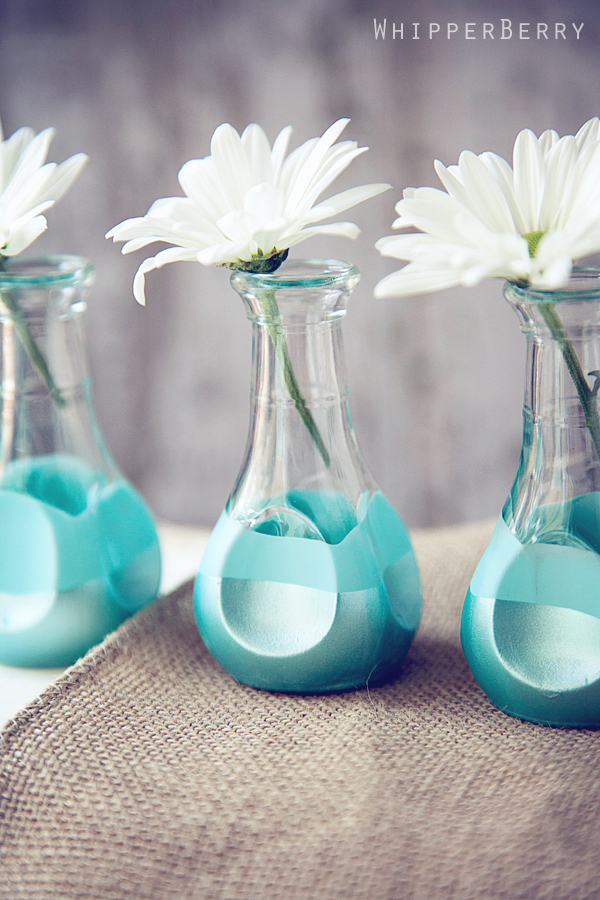 DIY Vases Fit for a Beautiful Bouquet