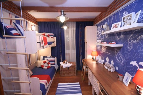 Red, white and blue can be easily transformed into a nautical theme when needed