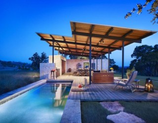 Blurring Boundaries: Innovative Texas Home Is Truly One With Nature!