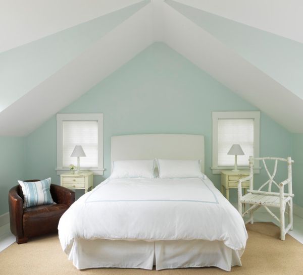 Symmetry is an absolute must for small bedrooms to appear a tad bit bigger