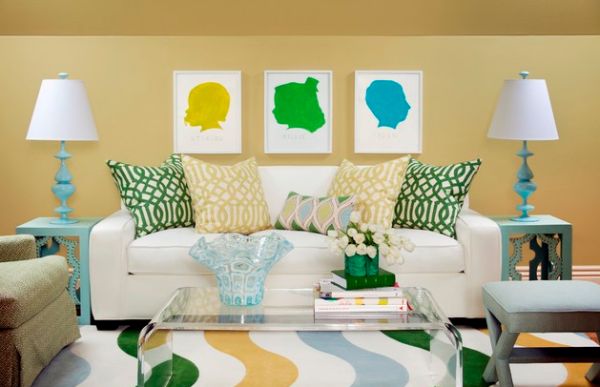 Throw pillows in chic print bring in the colors of the season