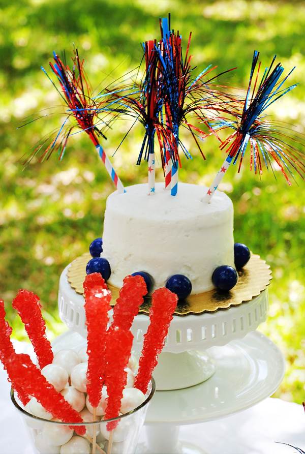 Tinsel sparkler cake toppers