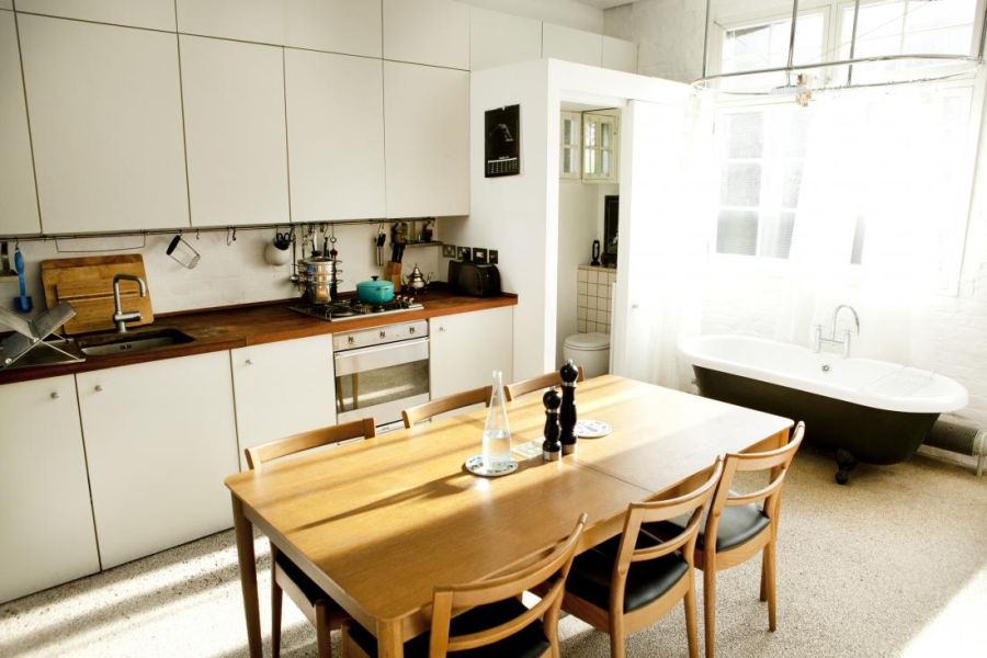 Stylish London Apartment Incorporates Creative Space Saving Solutions ...
