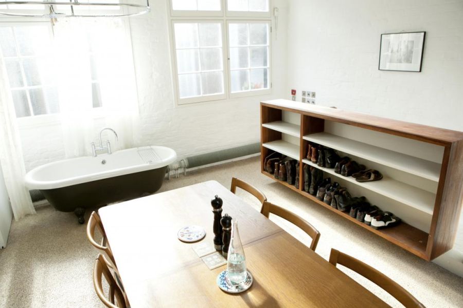 Bathtub in the dining area