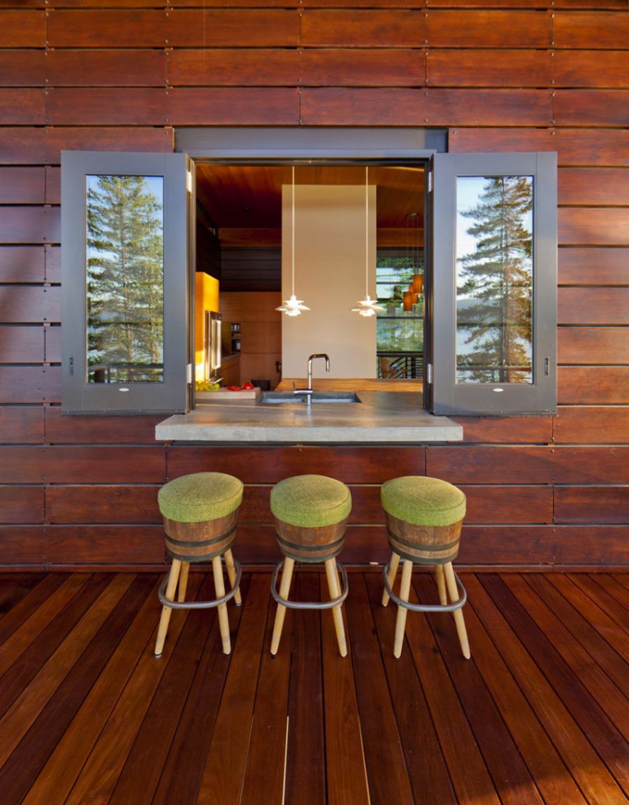 Cool window into the modern kitchen