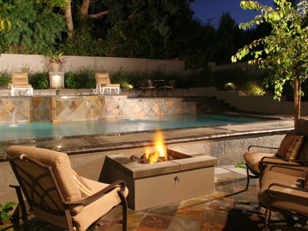 Cozy nook next to the pool