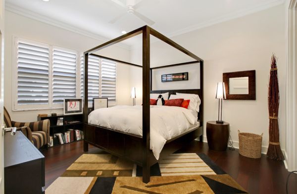 Create a luxurious and beautiful guest bedroom with the four-poster