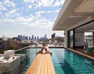 Terrace Infinity Pool Tops Off A Classy Contemporary Home In Tel Aviv