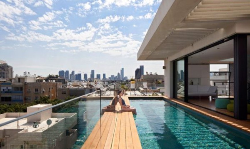 Terrace Infinity Pool Tops Off A Classy Contemporary Home In Tel Aviv