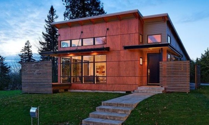 Red Wood Exterior and Ravishing Interiors Shape Portland’s Hollcroft Residence
