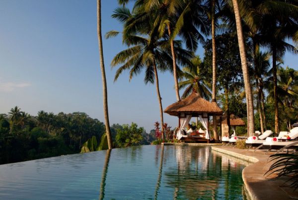 Infinity pool at the Viceroy Bali Resort&Spa