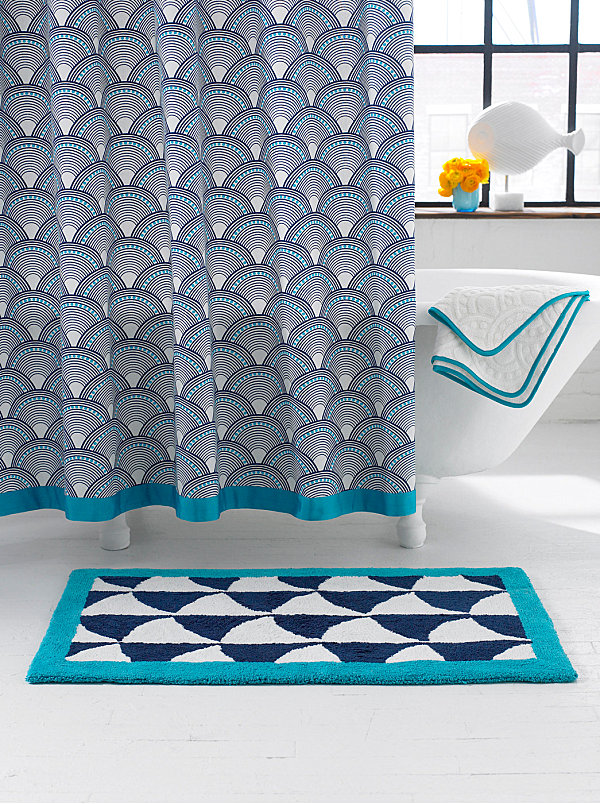 Scale pattern shower curtain