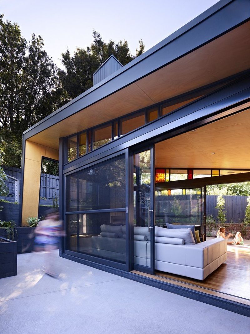 Contemporary Extension To A Classic Melbourne Kew House