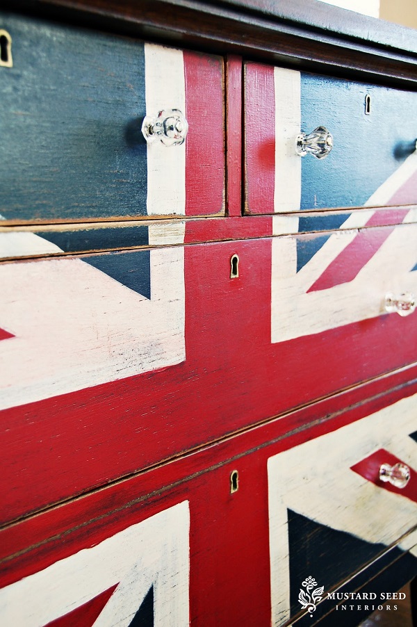 Union jack chest of drawers