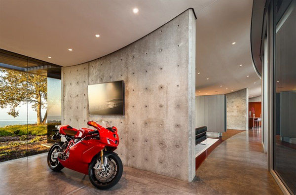 dream motorcycle garage (1)