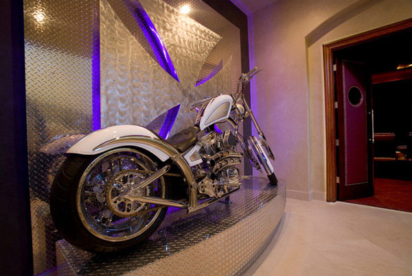 dream motorcycle garage (5)