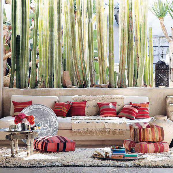 Floor Pillows And Cushions: Inspirations That Exude Class And Comfort