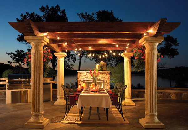 Beautiful outdoor dining space under the pergola