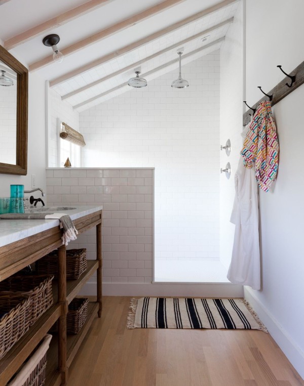 Below-sink storage with baskets