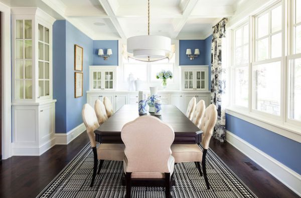 Cozy and bright dining space with toile curtains