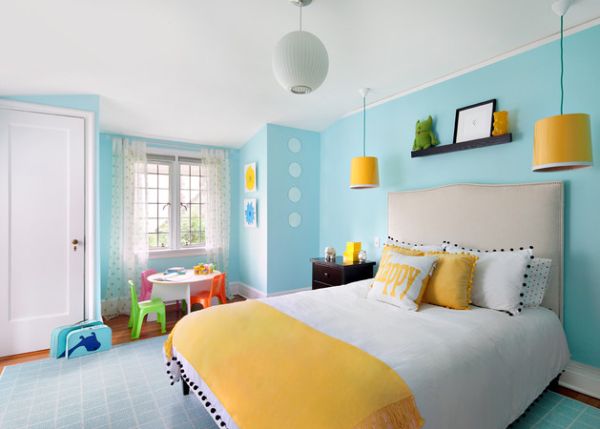 Kids' bedroom with refreshing yellow pendant lights