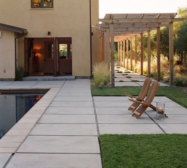 Lovely pergola walkway next to the house