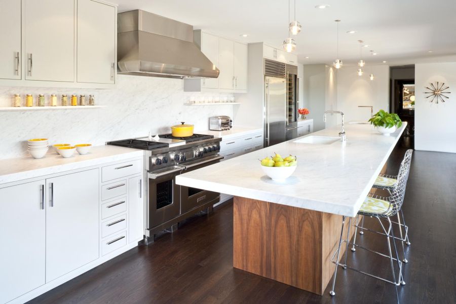 View of the contemporary kitchen