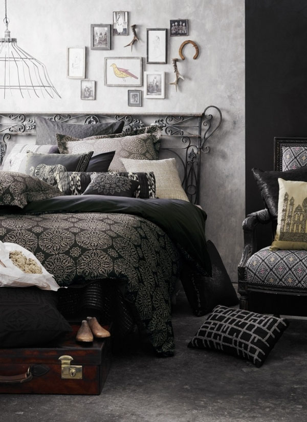 13 Dark Bedrooms With A Subtle Halloween Vibe